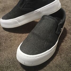 Billabong Classic Black Canvas Sneakers